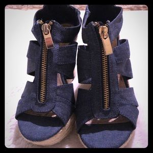 Size 6 Merona denim wedges